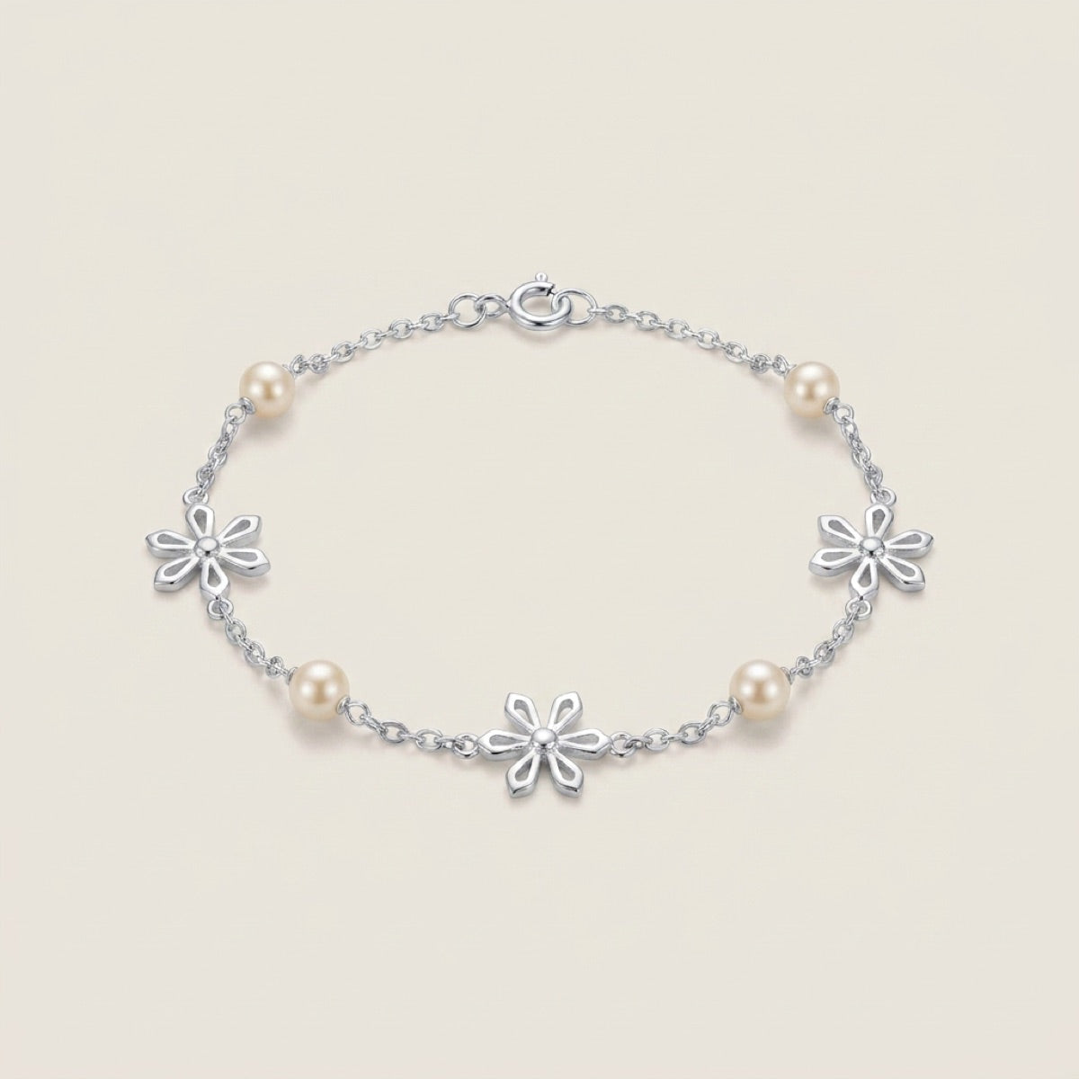 Flower Station Pearl Bracelet